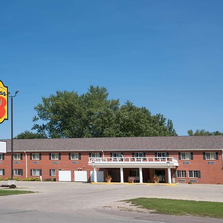 Super 8 By Wyndham Sheldon Hotel Eksteriør billede